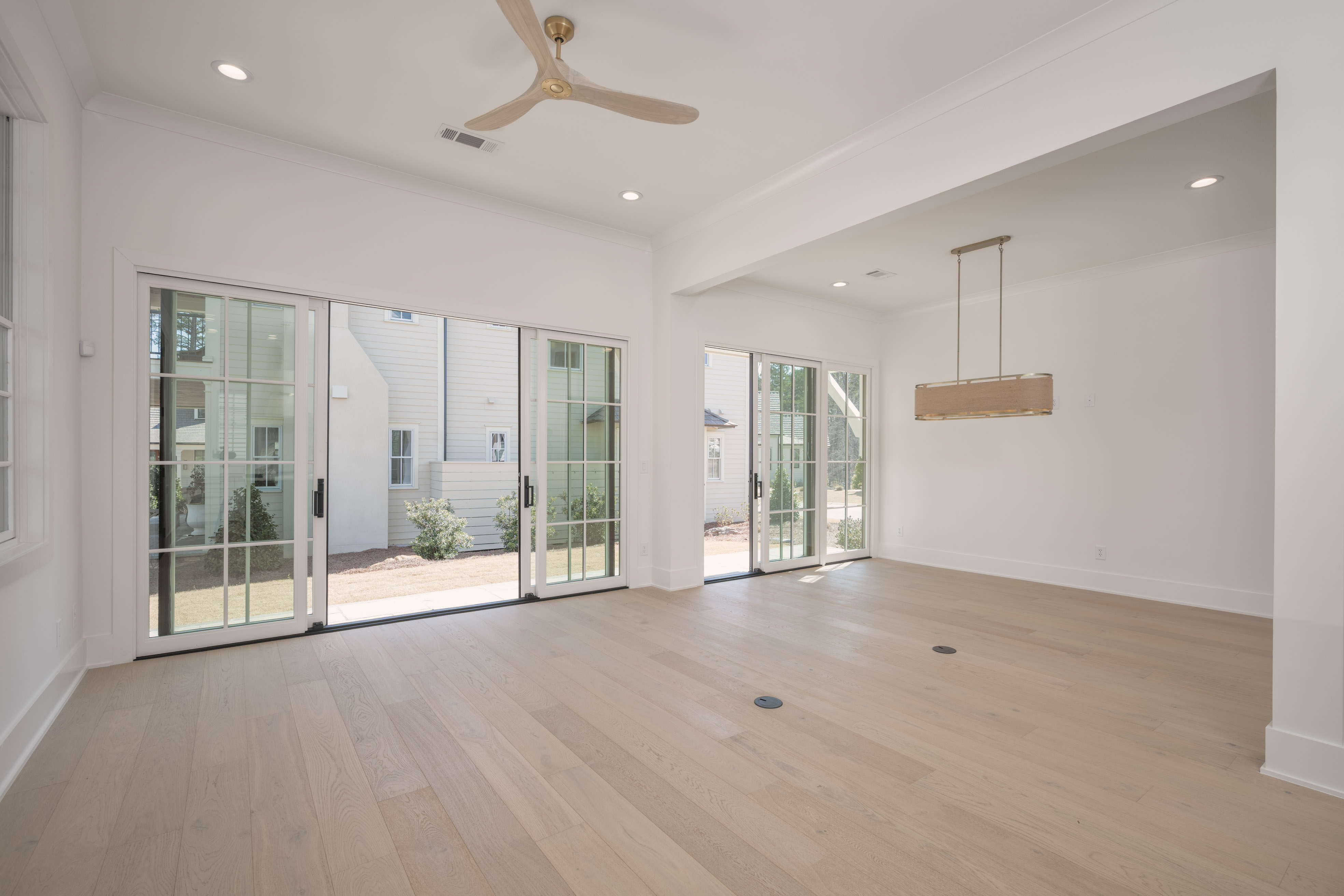 1541 Richland Pointe image 10